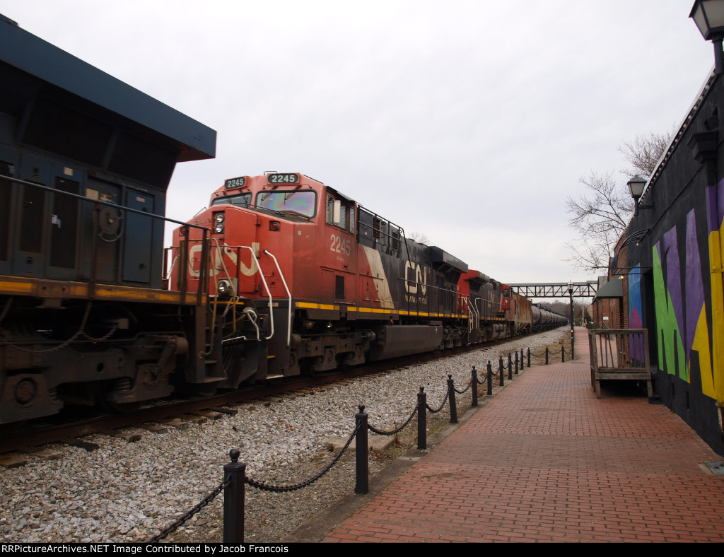 CN 2245